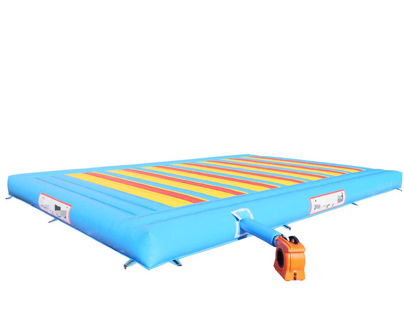 Inflatable Bounce Pad for Gym  - đánh giá và giá Kids Outdoor Jump House